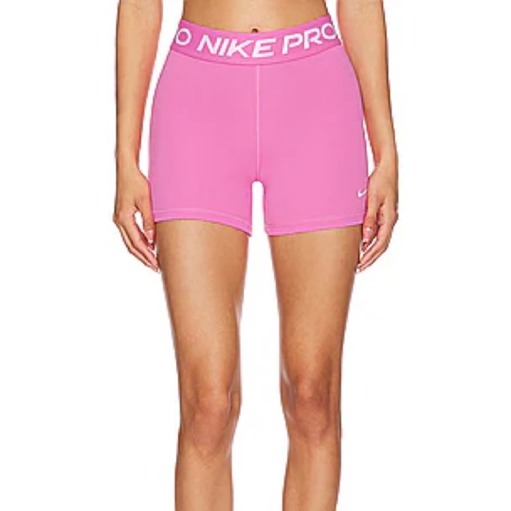 NWOT Nike Pro 365 Short in Playful Pink & White